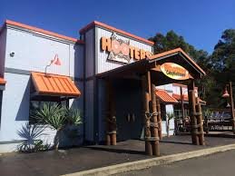Hooters, Campbelltown